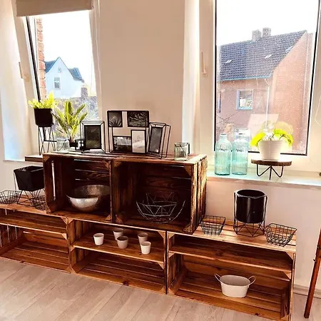 Suburban Jungle Apartament